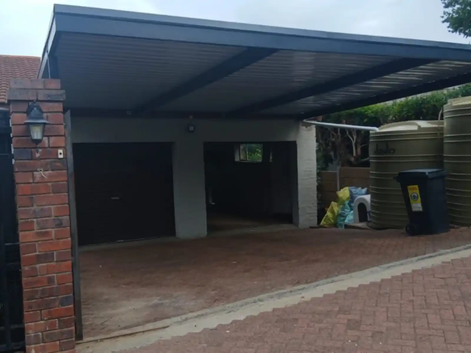 Completed aluminium carport, Muizenberg