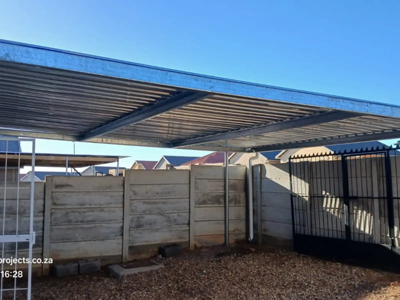 Completed steel carport, Cape Town