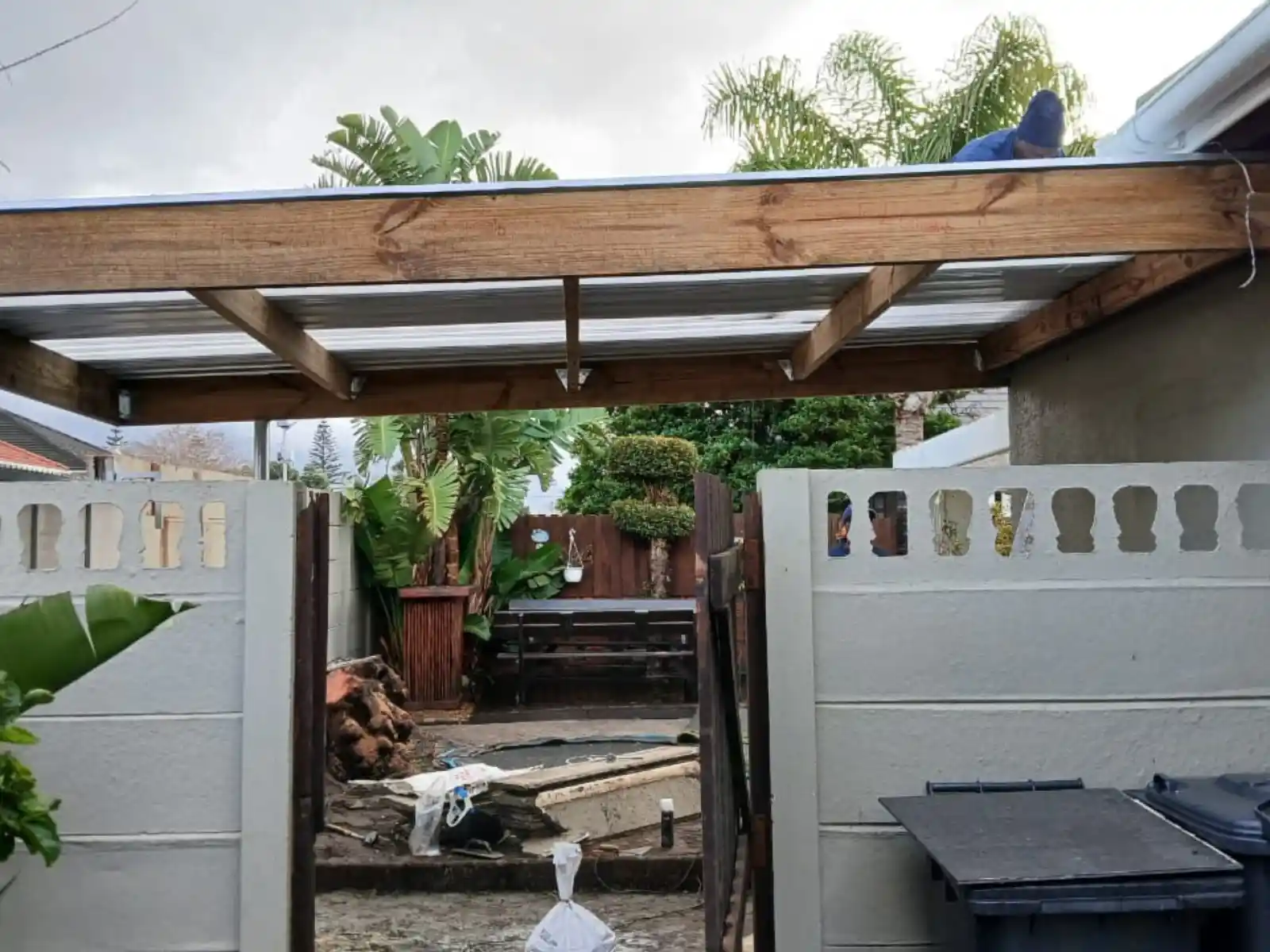 Team installing an awning, Cape Town